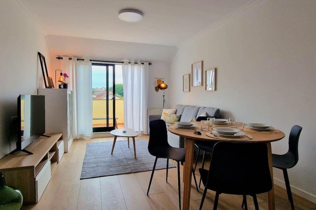 Apartamento Nuevo Con Terraza Y Plaza De Garaje А-Гуарда Экстерьер фото